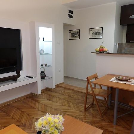 M&M Downtown Apartment 베오그라드 외부 사진