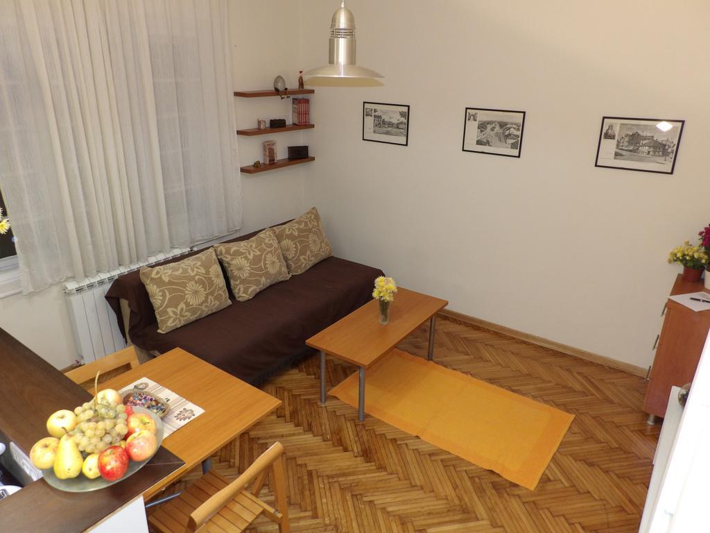 M&M Downtown Apartment 베오그라드 외부 사진